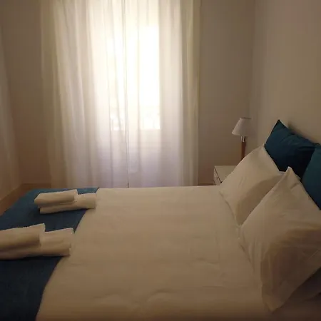 Lisbon Central Apartments *